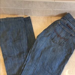 Women’s Wrangler Bootcut Jeans